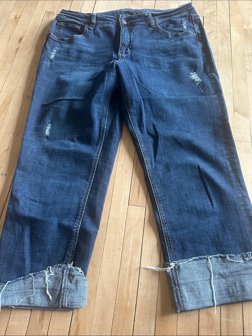 Jag Jeans Dark Blue Cropped Distressed Ankle Jeans - Picture 6 of 6